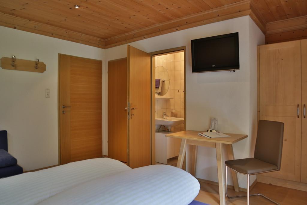 Hotel Stecher Oetz Ngoại thất bức ảnh